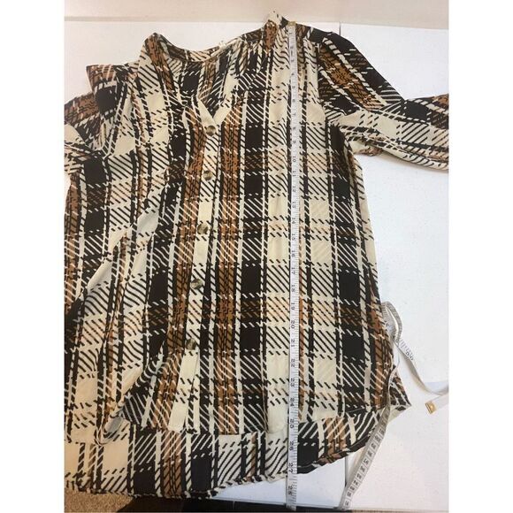 Maurice’s women’s bundle lot medium blouse - Picture 7 of 13